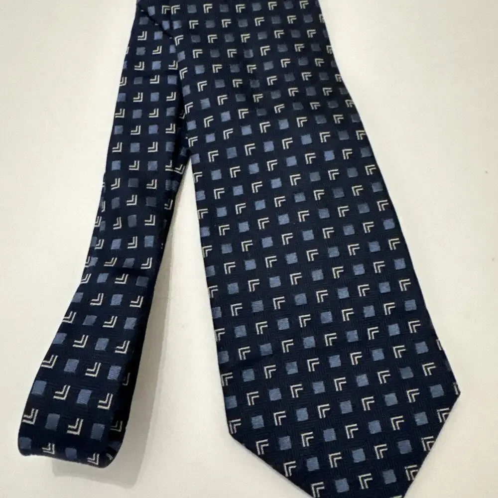 Lauren Ralph Lauren Green Label Blue White Geometric Necktie Tie 57